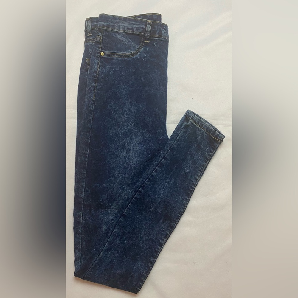 Boohoo Women's Skinny Jeans in Dark Blue Wash